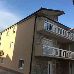 https://apartment-zdenka-split.splithotels.org